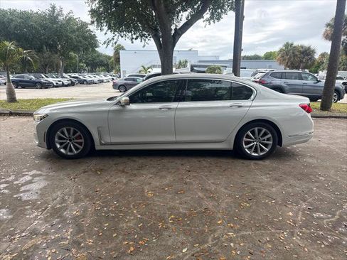 Used 2020 BMW 740i w/ Cold Weather Package RWD image 11