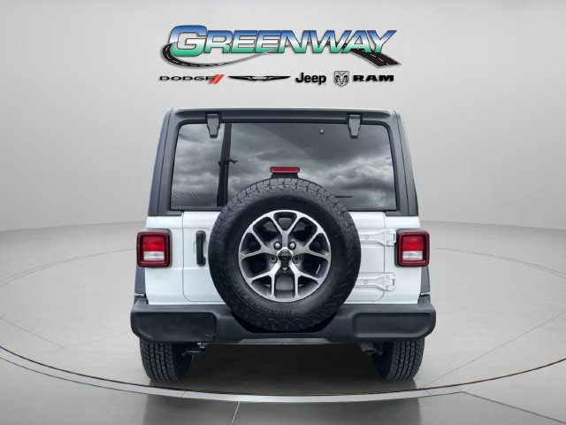 Used 2024 Jeep Wrangler Unlimited Sport AWD/4WD image 3