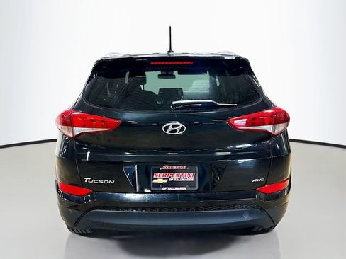 Used 2017 Hyundai Tucson SE AWD/4WD image 8