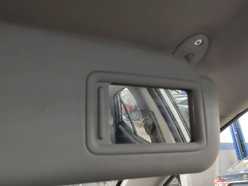 Used 2016 Toyota Corolla LE image 7