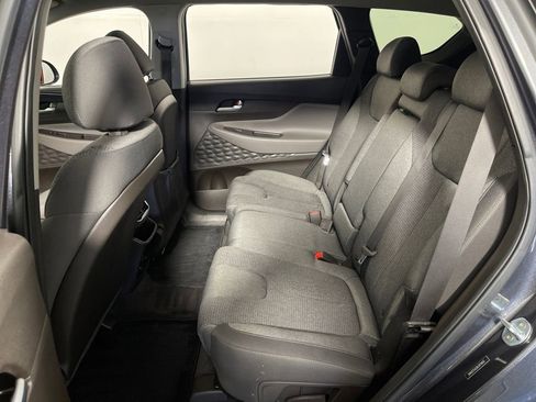 Used 2020 Hyundai Santa Fe SE image 14