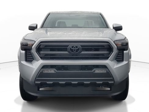 New 2026 Toyota Tacoma SR5 image 2