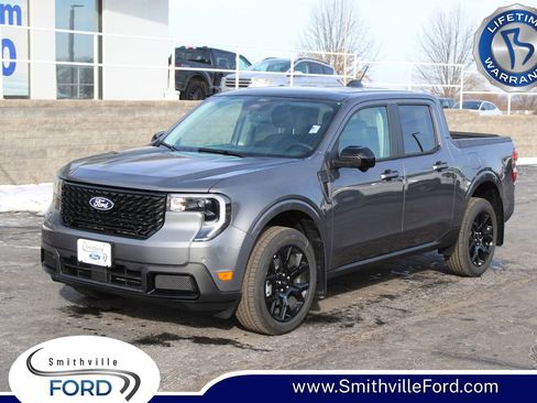 New 2026 Ford Maverick Lariat w/ Black Appearance Package AWD/4WD image 1