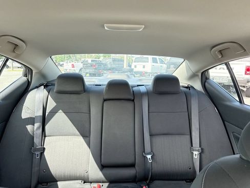 Used 2024 Nissan Altima 2.5 SV FWD image 28