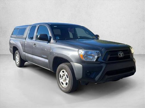 Used 2015 Toyota Tacoma 2WD Access Cab image 3