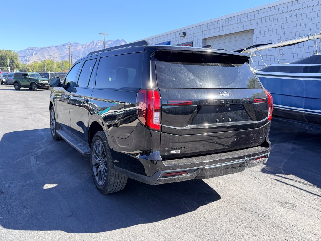 Used 2026 Ford Expedition Max Platinum w/ Stealth Appearance Package AWD/4WD image 4