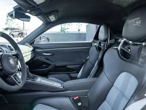 Used 2024 Porsche 718 Cayman GT4 RS image 38