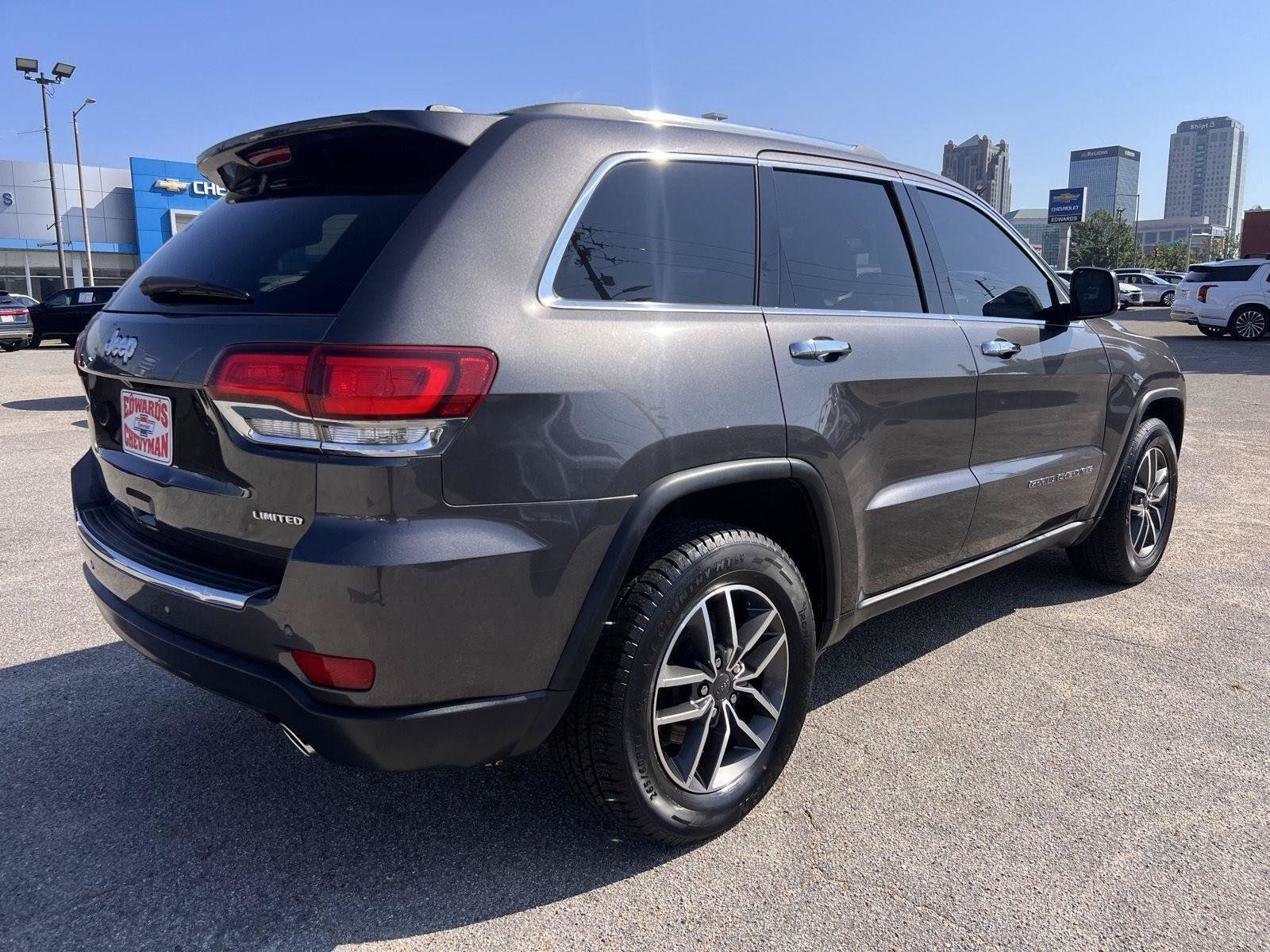 Used 2020 Jeep Grand Cherokee Limited w/ Luxury Group II RWD image 33