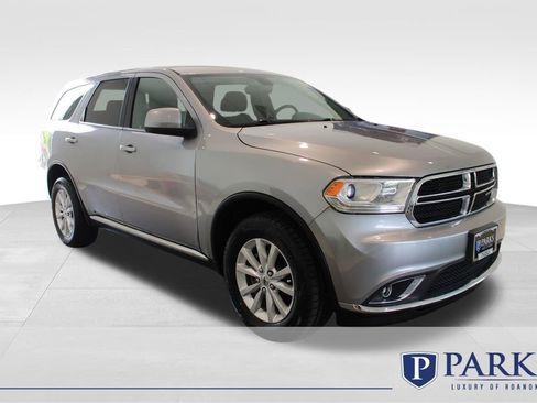 Used 2019 Dodge Durango SXT w/ 3rd Row Seating Group AWD/4WD image 1