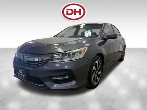 Used 2017 Honda Accord EX-L image 11