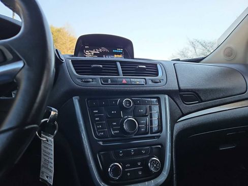 Used 2014 Buick Encore FWD image 27