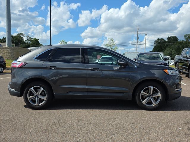 Used 2020 Ford Edge SEL w/ Convenience Package FWD image 2
