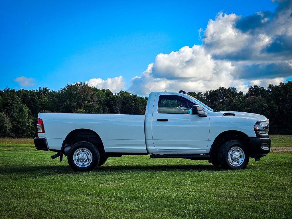 Used 2024 RAM 2500 Tradesman AWD/4WD image 3