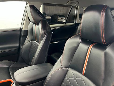 Used 2024 Toyota RAV4 Adventure image 16