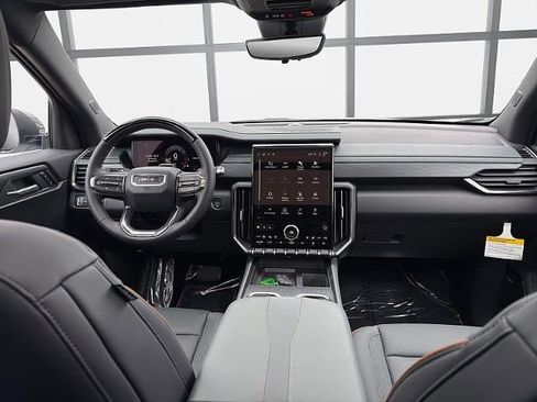 New 2026 GMC Acadia AT4 w/ Super Cruise Package image 41