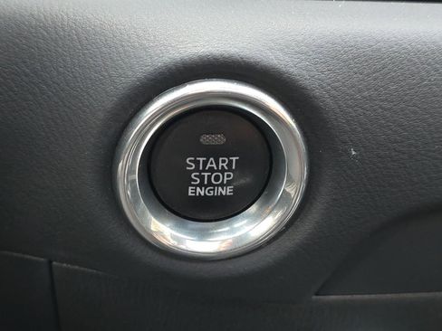 Used 2019 MAZDA CX-5 Touring image 31