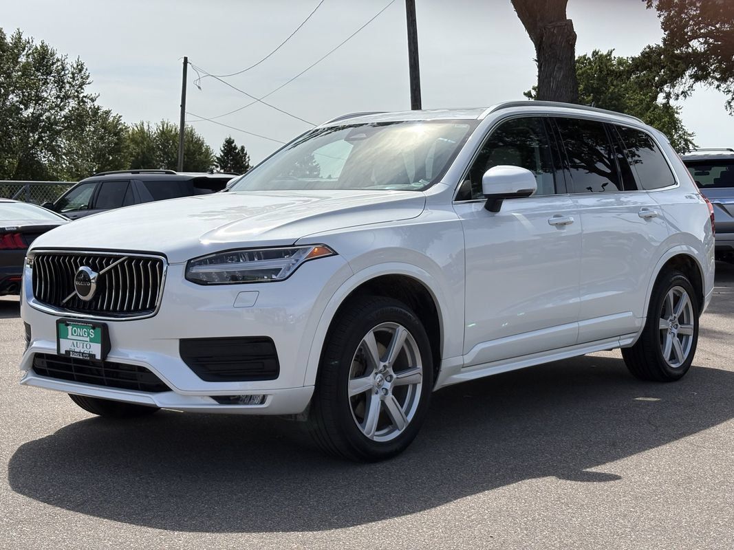 Used 2023 Volvo XC90 B5 Core AWD/4WD image 4