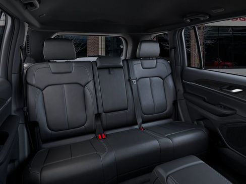 New 2025 Jeep Grand Cherokee Limited image 15