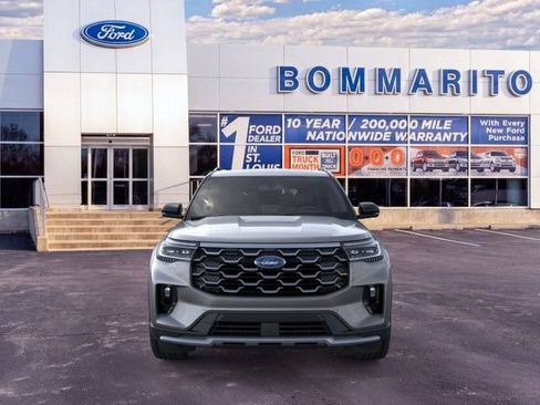 New 2026 Ford Explorer Platinum w/ LUX Leather Package AWD/4WD image 6