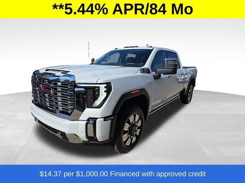 New 2026 GMC Sierra 3500 Denali w/ Denali Reserve Package AWD/4WD image 3
