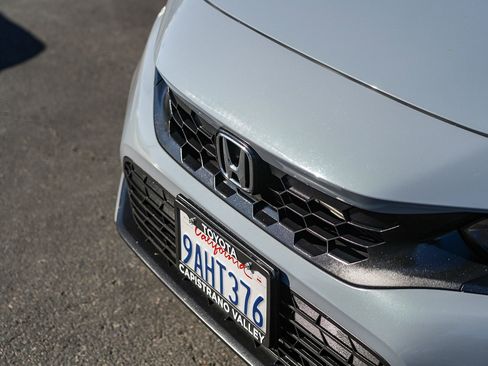 Used 2022 Honda Civic Sport image 3