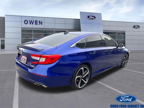 Used 2021 Honda Accord Sport Special Edition image 4