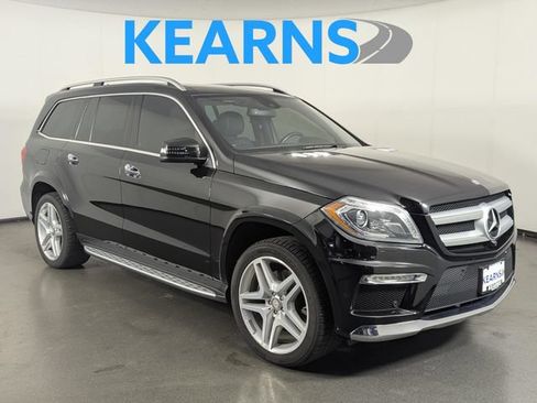 Used 2016 Mercedes-Benz GL 550 4MATIC image 1