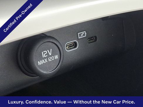 Certified 2023 Volvo XC40 B5 Plus w/ Climate Package AWD/4WD image 25