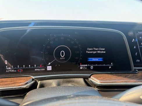 Used 2023 Cadillac Escalade Sport Platinum image 14