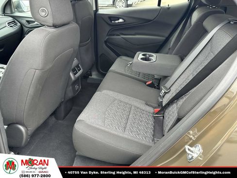 Certified 2024 Chevrolet Equinox LT FWD image 12