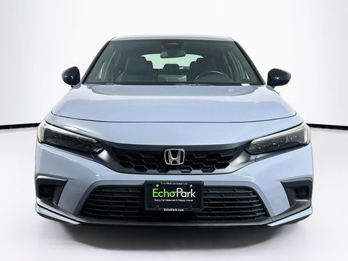 Used 2024 Honda Civic Sport image 2
