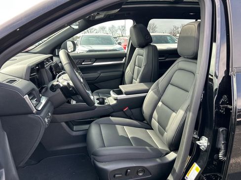 New 2026 GMC Terrain Elevation w/ Elevation Premium Package AWD/4WD image 17