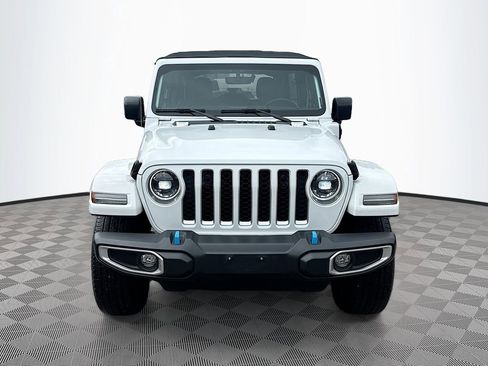 Used 2023 Jeep Wrangler Unlimited Sahara w/ Cold Weather Group image 2