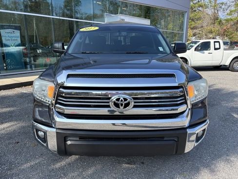 Used 2017 Toyota Tundra SR5 w/ TRD Off Road Package image 10