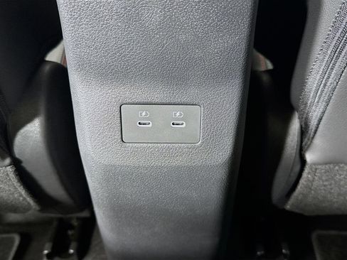 New 2026 Nissan Kicks SR FWD image 23