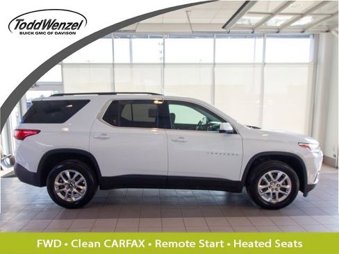 Certified 2019 Chevrolet Traverse LT image 1