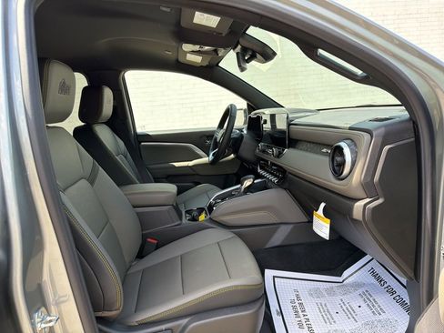 New 2026 Chevrolet Colorado ZR2 w/ ZR2 Bison Edition AWD/4WD image 13