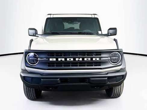 New 2025 Ford Bronco Base image 6