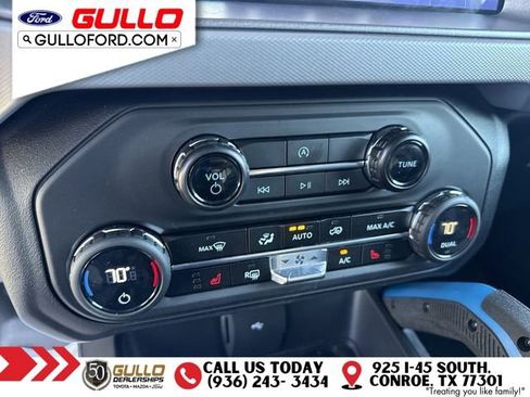 Used 2024 Ford Bronco Black Diamond AWD/4WD image 26