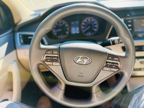 Used 2015 Hyundai Sonata SE w/ Option Group 09 image 21