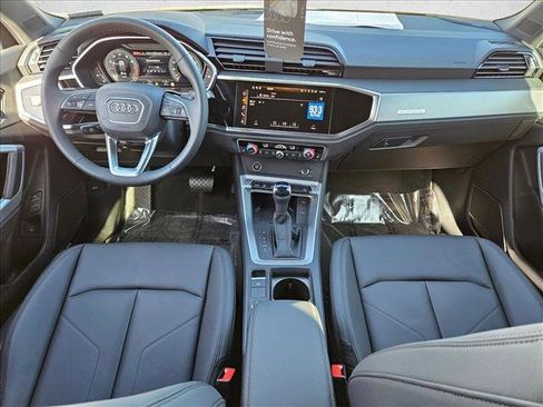 New 2025 Audi Q3 2.0T Premium Plus image 15