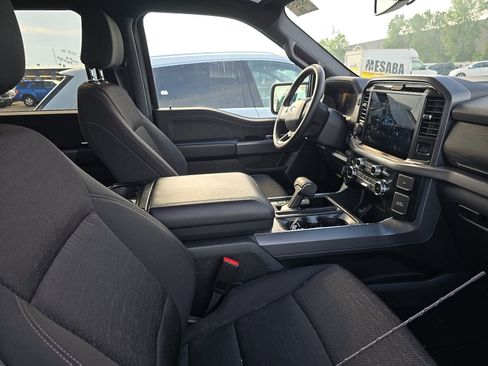 Used 2025 Ford F150 XLT w/ Equipment Group 302A MID AWD/4WD image 9