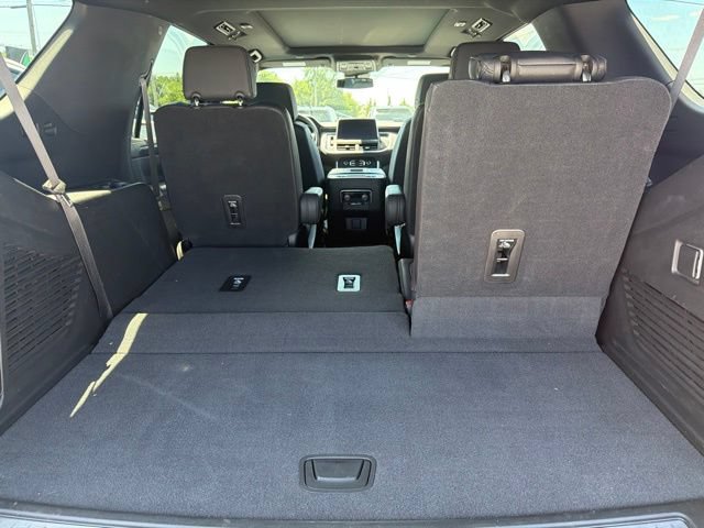 Used 2023 Chevrolet Tahoe Z71 w/ Luxury Package AWD/4WD image 26