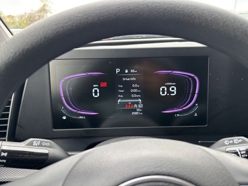 Used 2025 Kia Sportage LX image 38