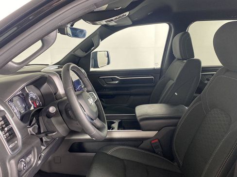 Used 2025 RAM 1500 Big Horn AWD/4WD image 22