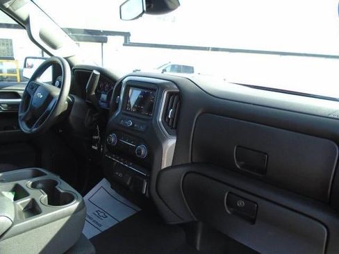 Used 2022 Chevrolet Silverado 1500 Custom AWD/4WD image 19