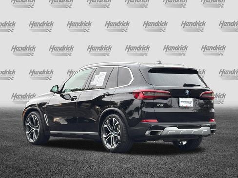 Used 2023 BMW X5 xDrive45e image 7