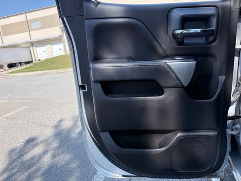 Used 2018 Chevrolet Silverado 1500 LT image 43