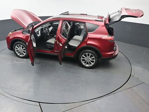 Used 2018 Toyota RAV4 Limited image 50