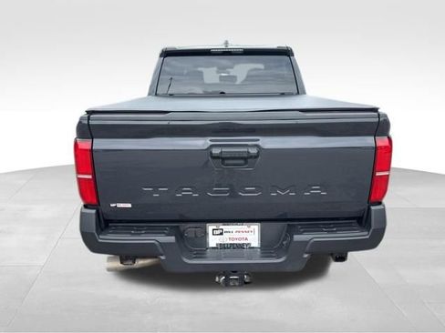 Used 2025 Toyota Tacoma SR RWD image 5